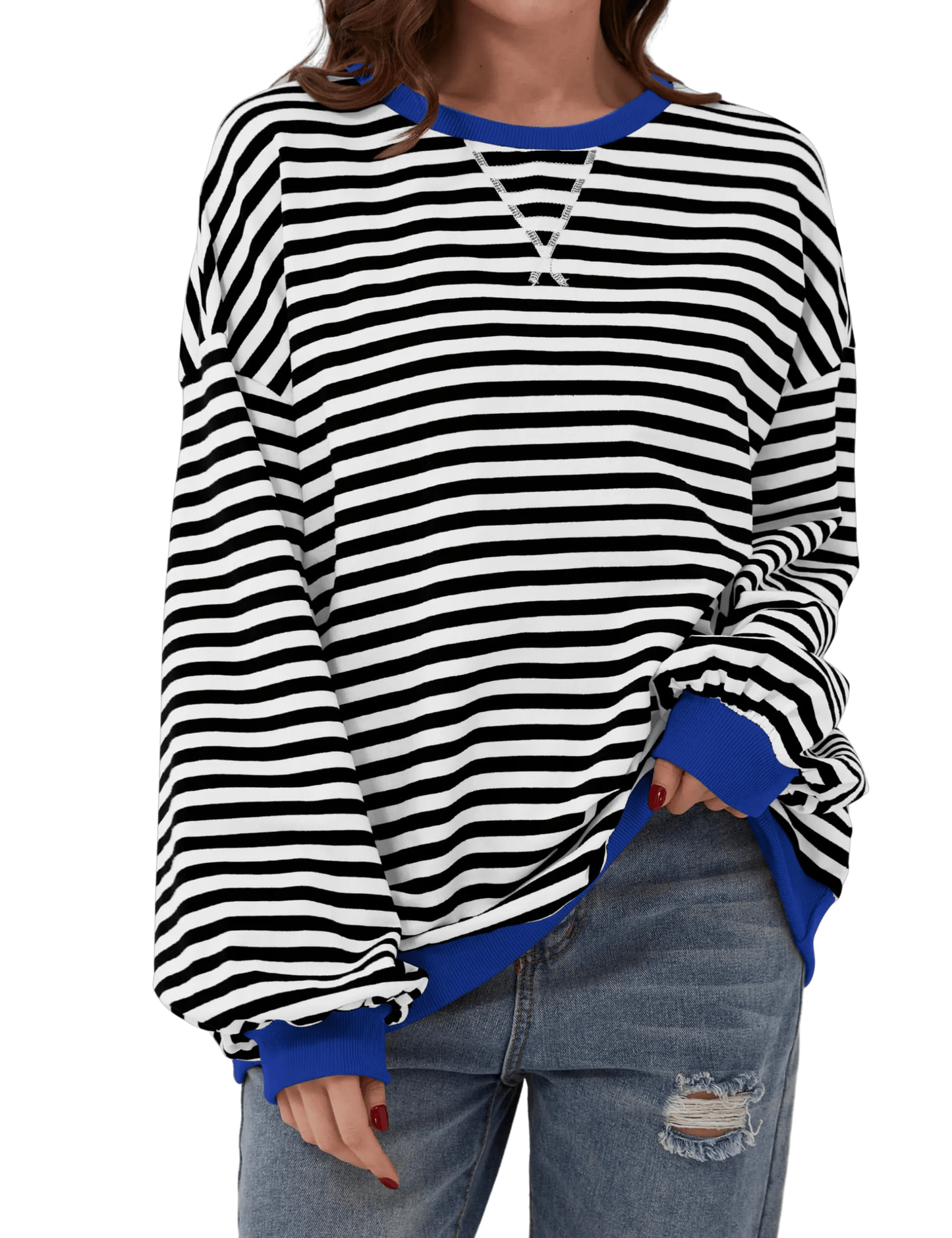 RANDIG LÅNGÄRMAD PULLOVER I OVERSIZED-MODELL FÖR KVINNOR