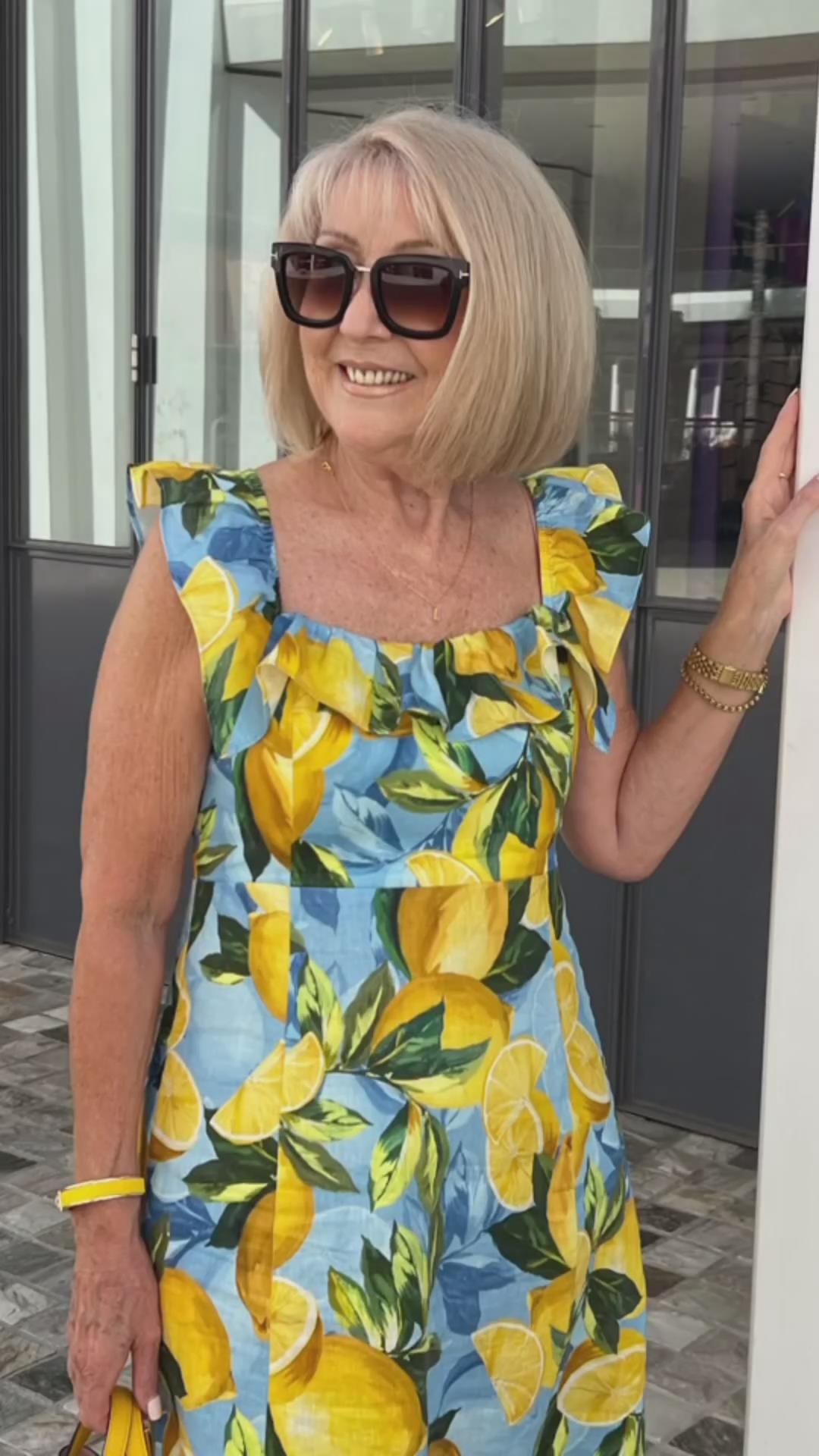 đOversized lemon print tunic dress