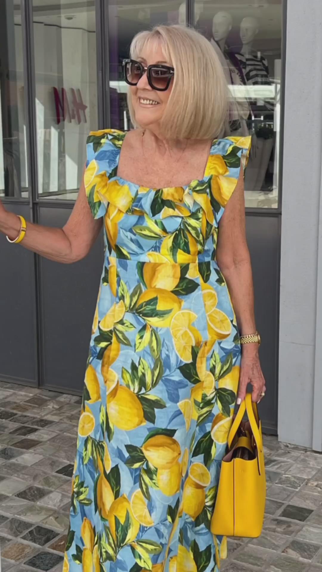 đOversized lemon print tunic dress
