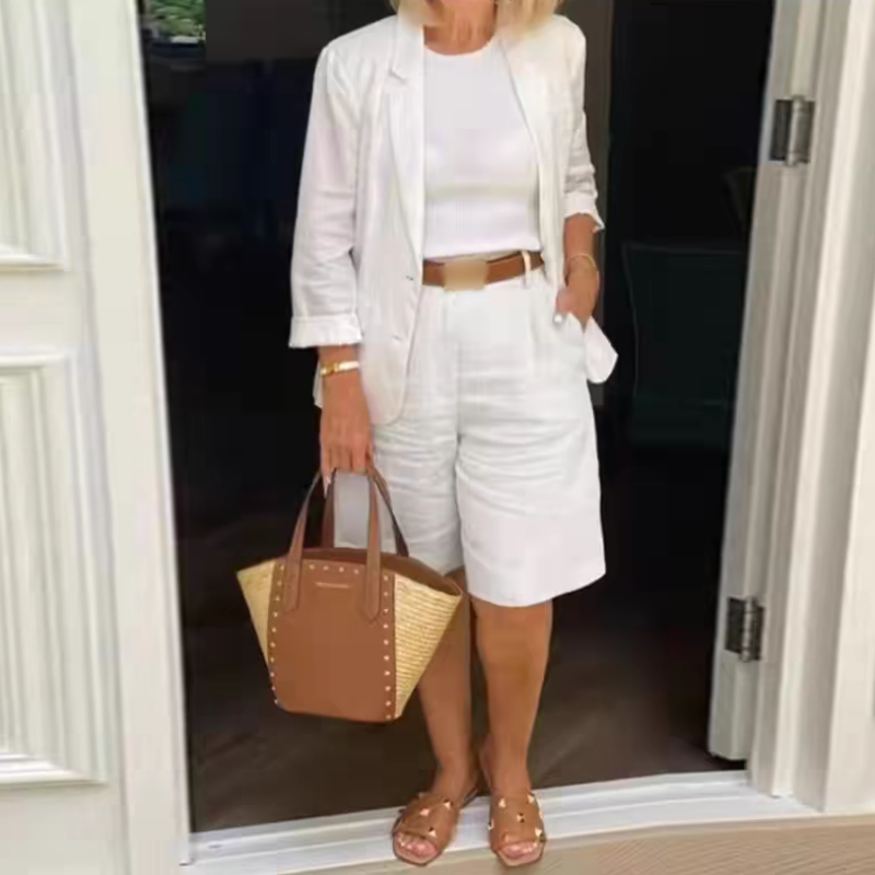 đElegant linne shorts och blazer set för kvinnor