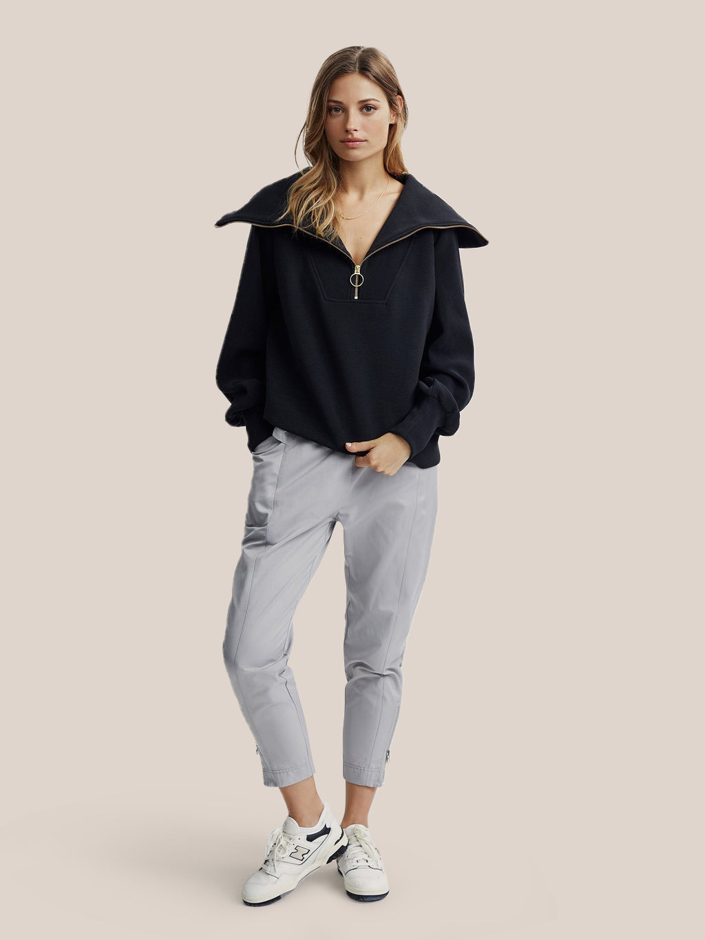 Pullover med halv dragkedja