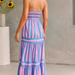 Vestido largo a rayas con bloques de color y tirantes finos.