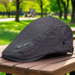 Gorra plana ajustable y transpirable para hombre