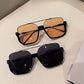 Gafas de sol modernas, ligeras y con lentes tintadas.