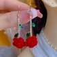 Pendientes Red Rose Threader con tallo de cristal
