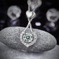 Collar con colgante de piedra en forma de gota de agua con forma de corazón centelleante