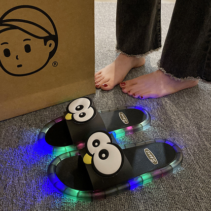 Zapatillas de dibujos animados con luces LED