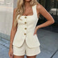 Elegante Conjunto de Chaleco con Cuello Cuadrado y Shorts
