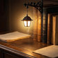 🏮📚 Sujetalibros Luminoso Vintage – Farola Retro en Miniatura que Ilumina y Decora tu Estantería ✨🌃