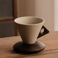 ☕✨ Taza Vintage con Asa de Madera y Platillo – Estilo Retro Elegante, Aroma y Estética Única para tu Rincón de Café